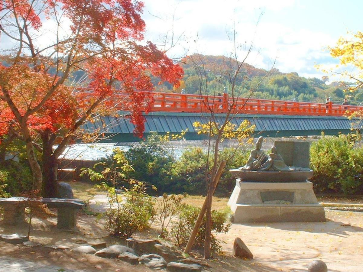 Hanayashiki Ukifune-En Уджі Екстер'єр фото